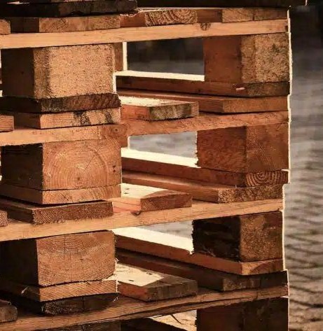 Pallets & packaging voor<br>diverse sectoren        
